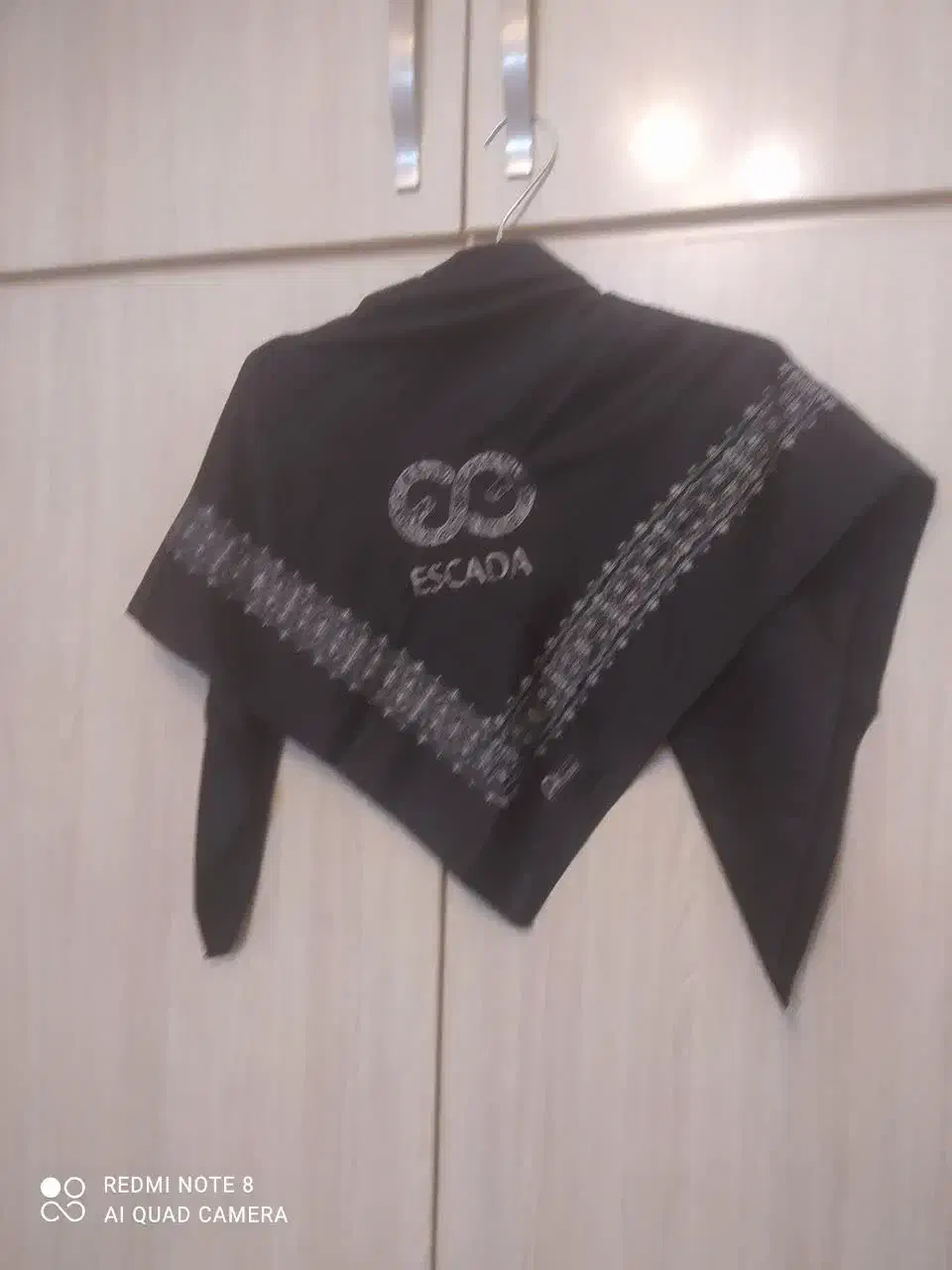 وسایل شخصی|لباس|مشهد, گلبرگ شمالی|دیوار