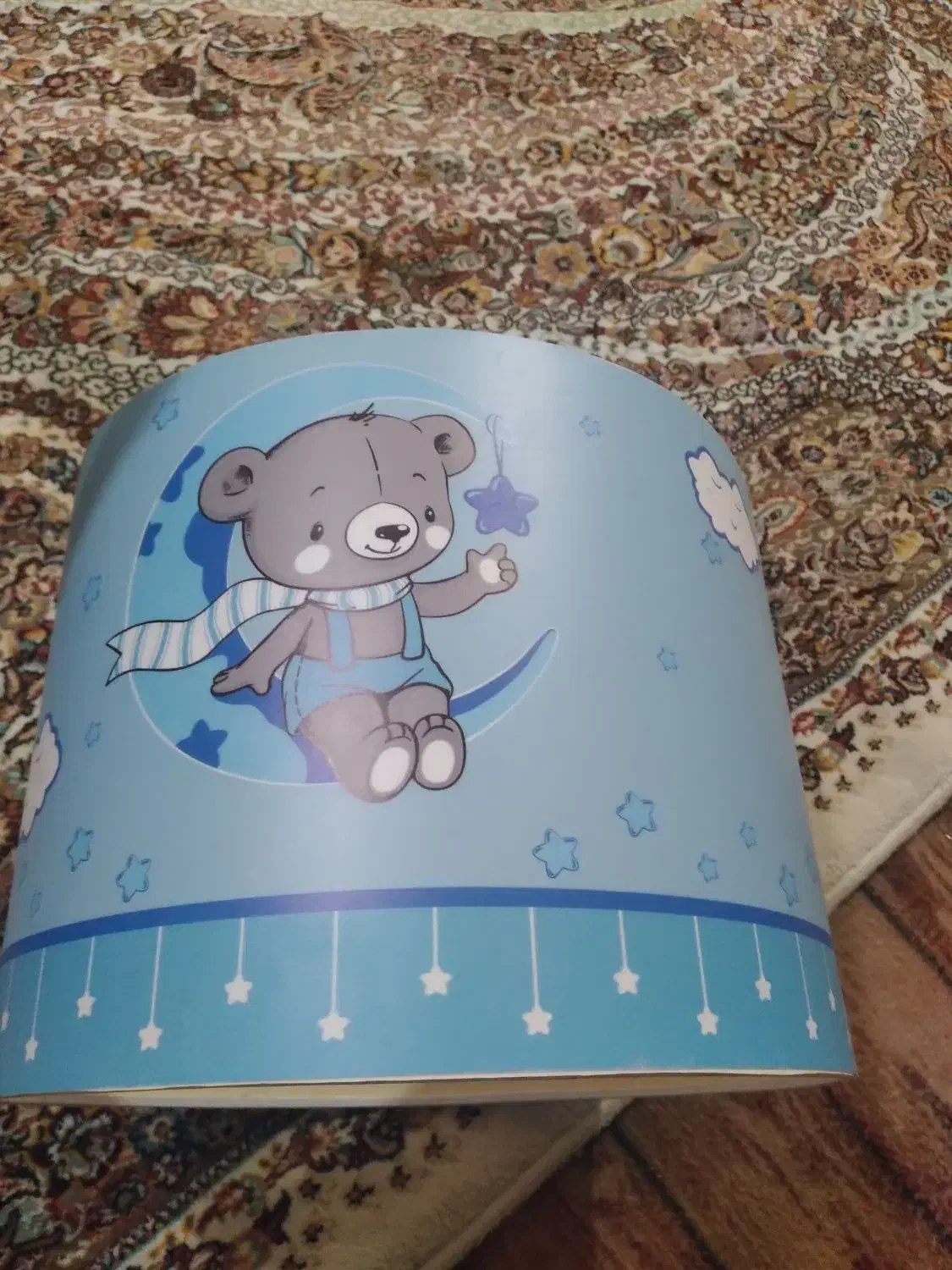 لوستر اتاق بچه|لوستر و چراغ آویز|همدان, |دیوار