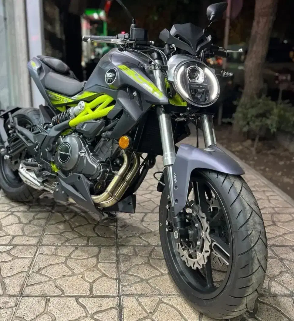 موتور سیکلت کیو جی مدل۱۴۰۴ ۳۰۰ cc جفت سیلندر اقساط|موتورسیکلت|تبریز, |دیوار