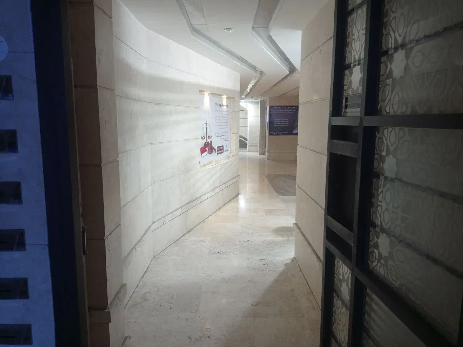 واحداداری90مترتخلیه2اتاق دفترشرکت50با34مهندس.وکالت|اجارهٔ دفتر کار، اتاق اداری، مطب|قم, بکایی|دیوار