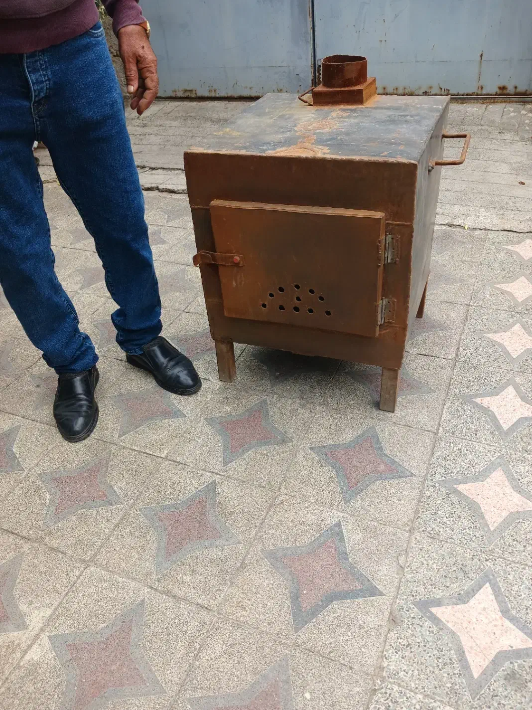 بخاری هیزمی ورق سنگین با وزن ۳۲ کیلو|کوهنوردی و کمپینگ|بهشهر, |دیوار