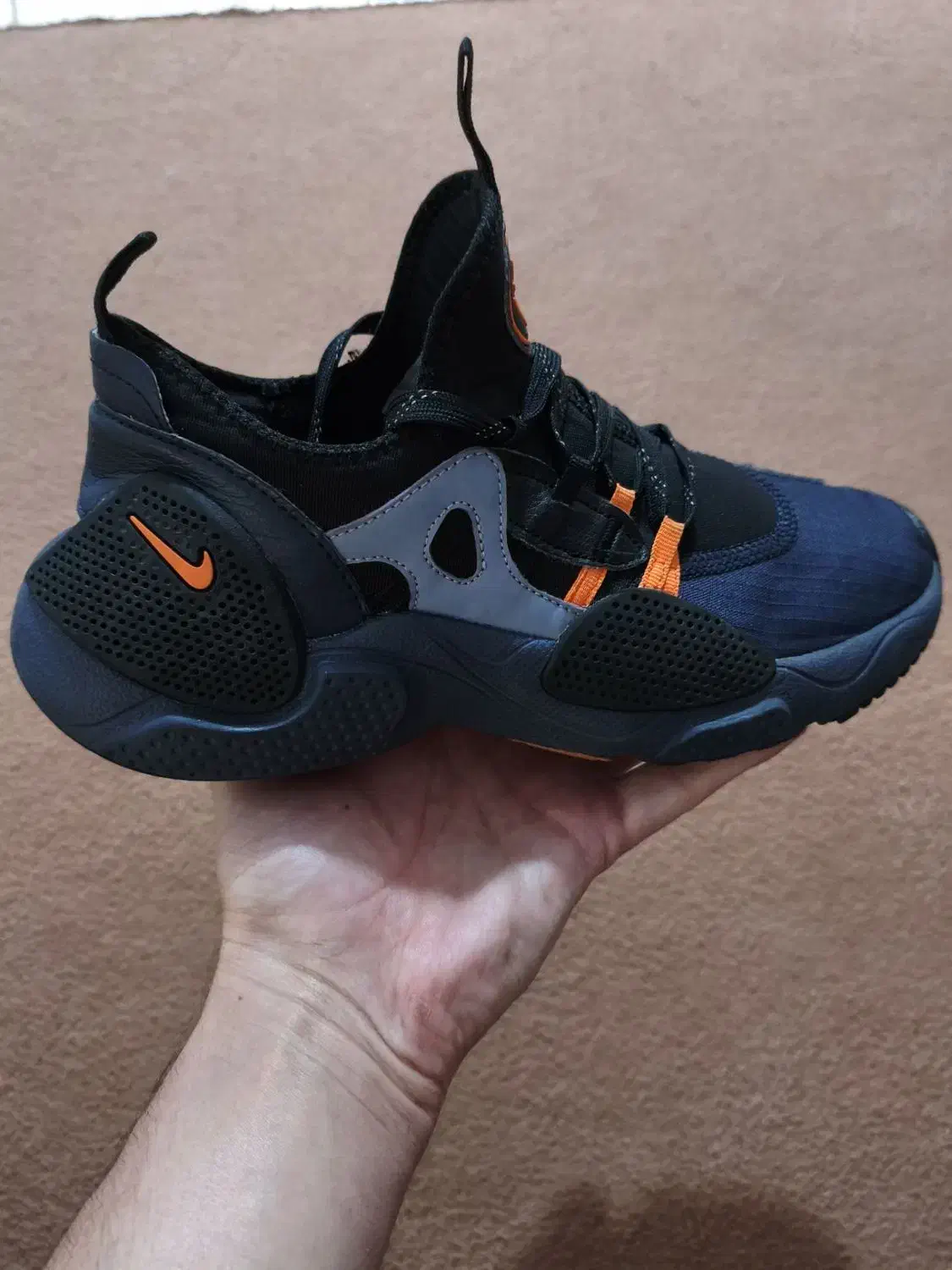 کتونی نایک هوراچی اورجینال|کیف، کفش، کمربند|ماهدشت, |دیوار