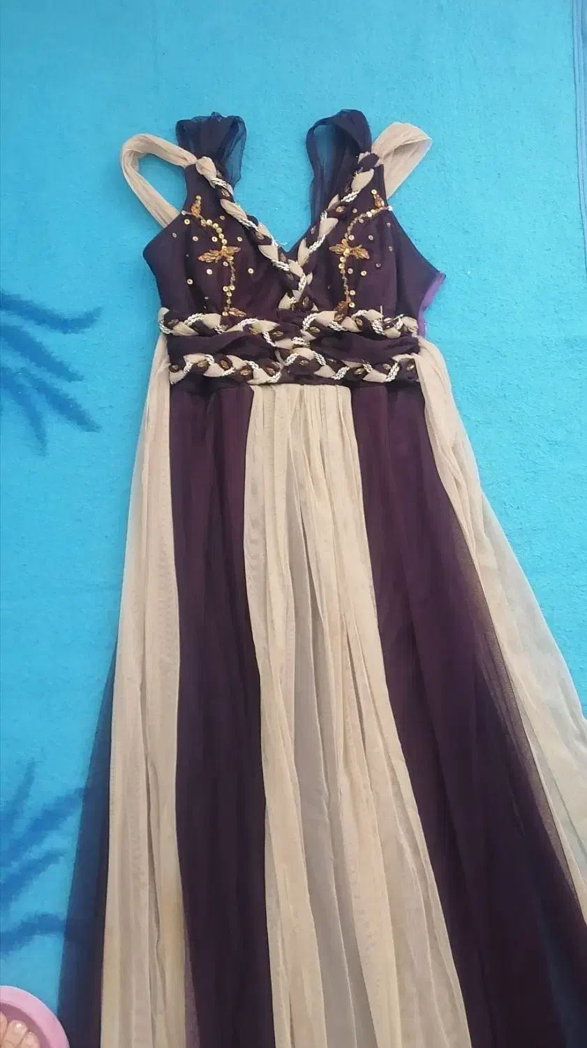 لباس مجلسی|لباس|فولادشهر, A2|دیوار