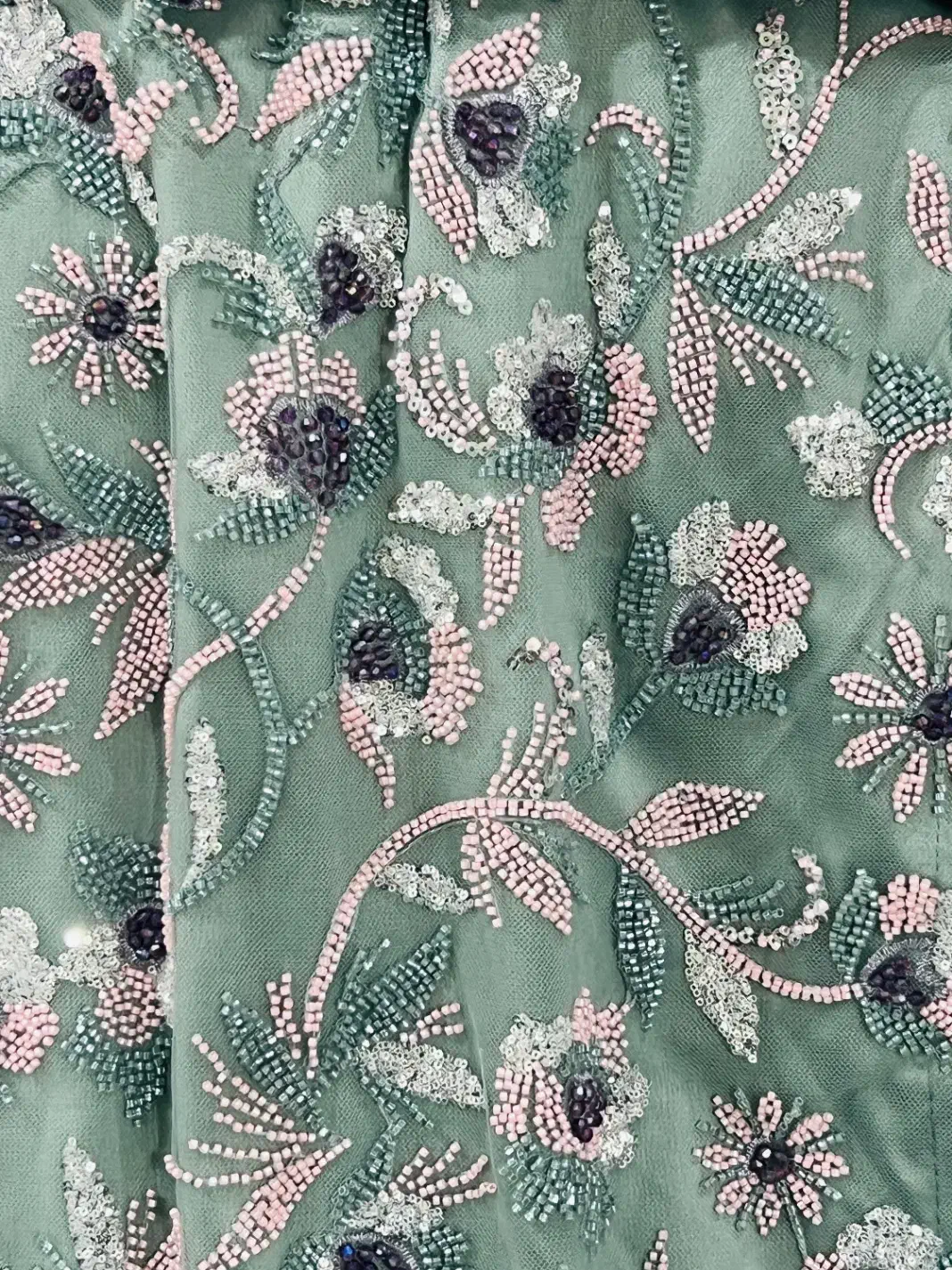 لباس مجلسی|لباس|یاسوج, |دیوار