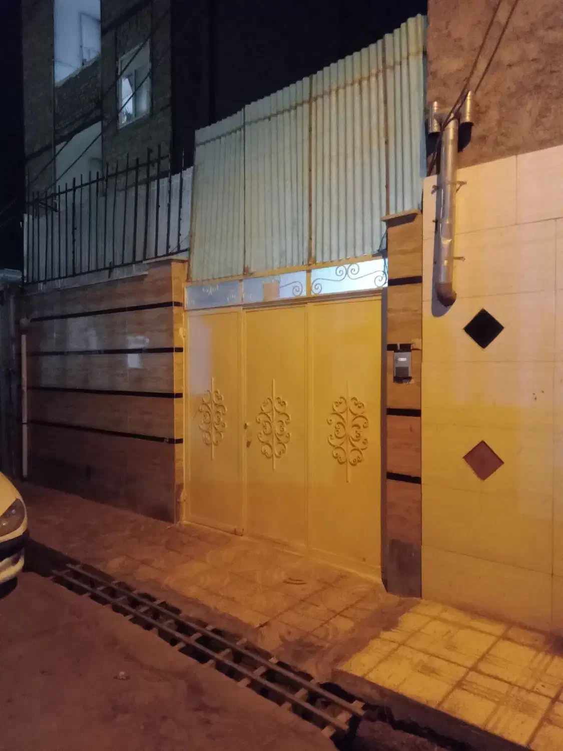 خانه ویلایی ۹۳ متری صالحیه ولفجرها|فروش خانه و ویلا|بهارستان, |دیوار