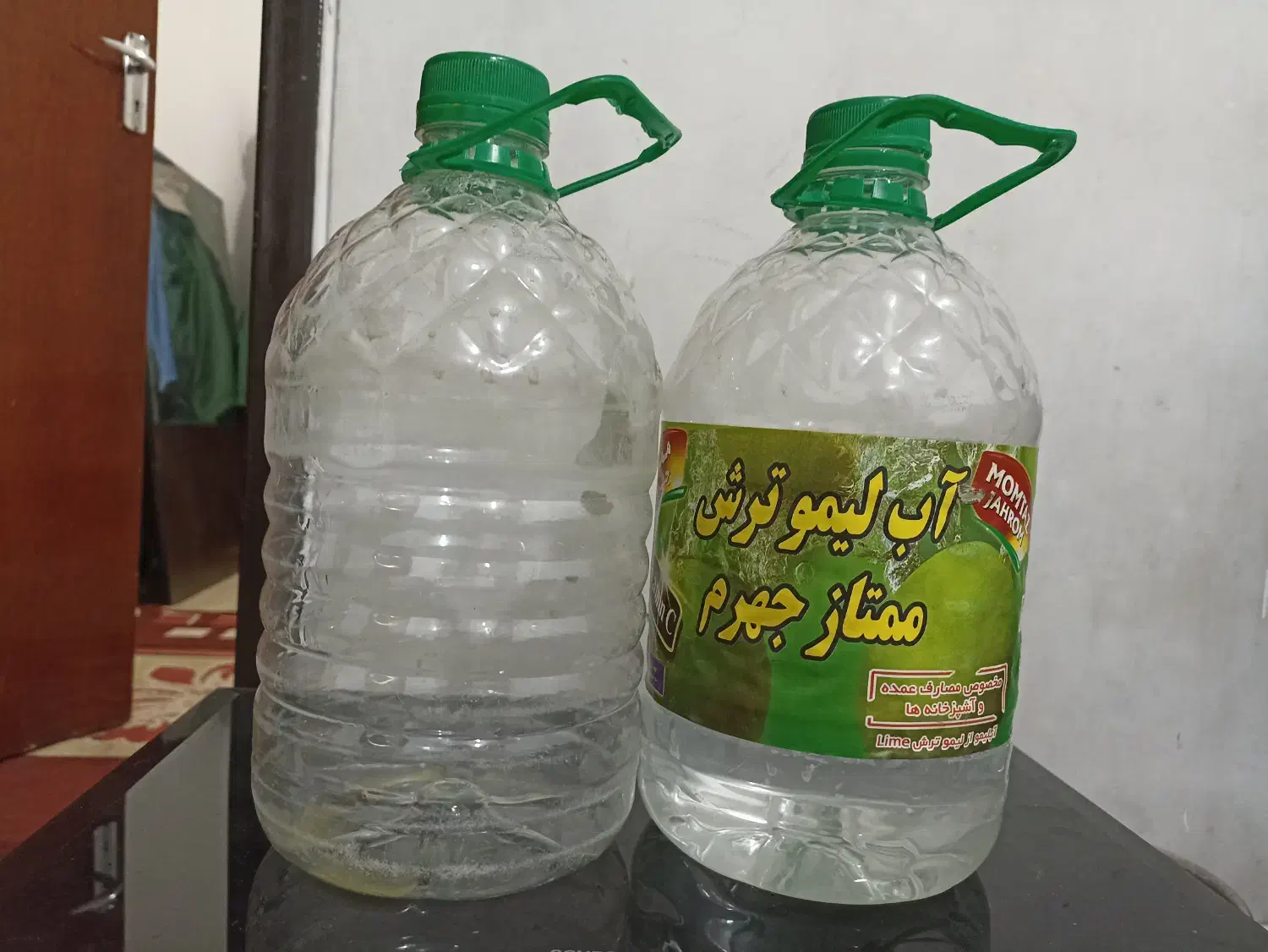 بطری آبلیمو|ظروف نگهدارنده، پلاستیکی، یک‌بارمصرف|مرودشت, شهرک مهدیه|دیوار