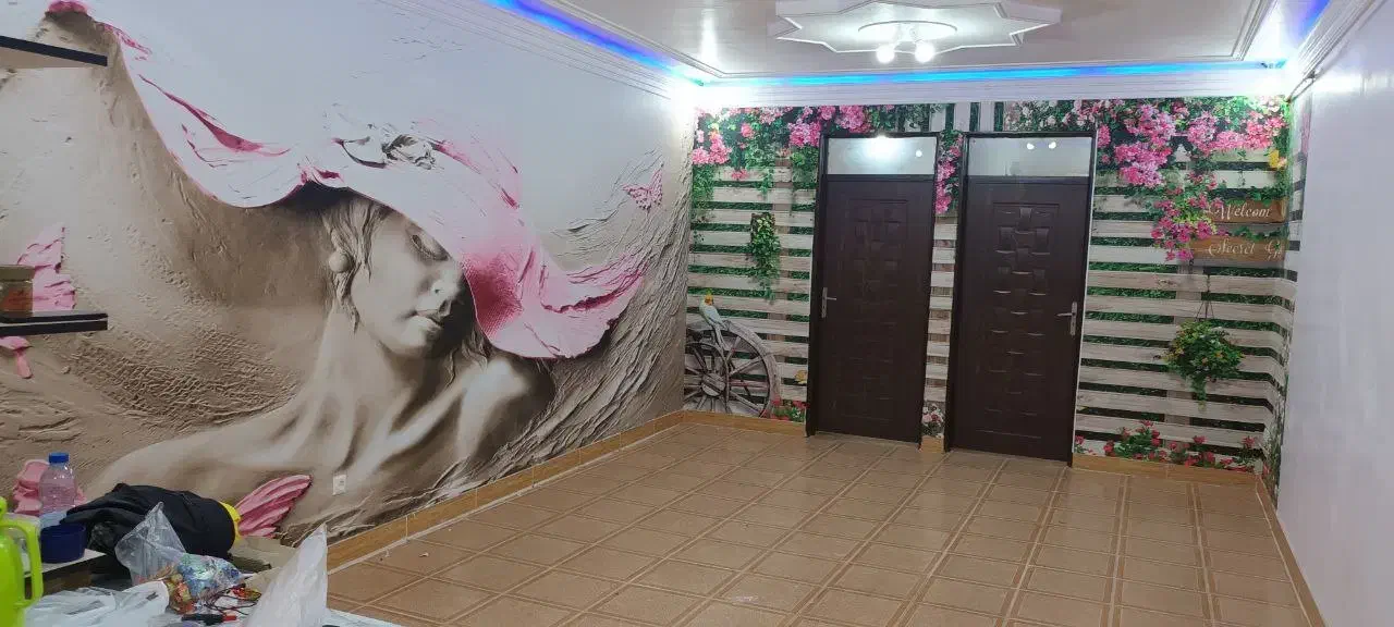 نصب نصاب کاغذدیواری و پوستر وترموال تضمینی|خدمات پیشه و مهارت|رشت, پیرکلاچای|دیوار