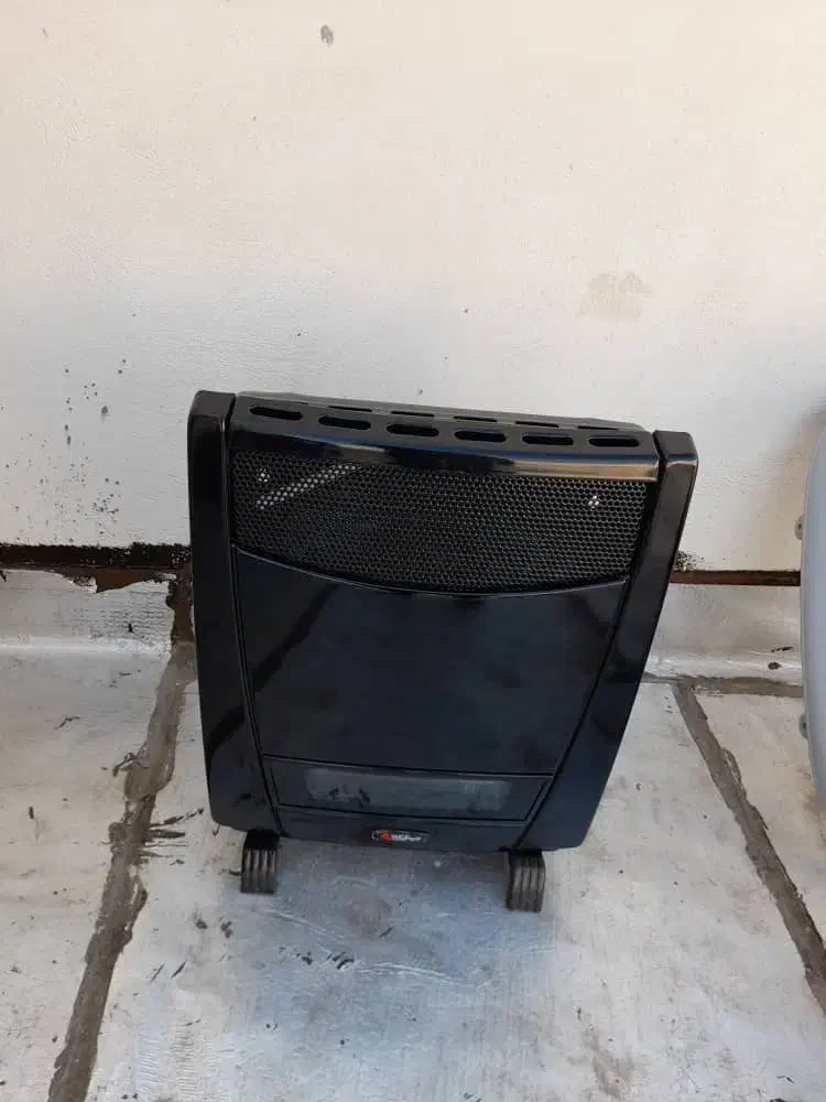 بخاری در حد نو|بخاری، هیتر، شومینه|هشتگرد, شهرک ولیعصر (مصلی)|دیوار