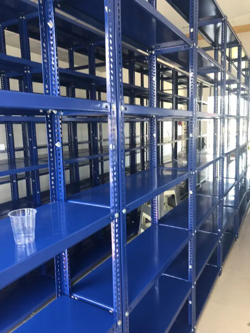 فروش انواع قفسه های پیچی و انباری|فروشگاه و مغازه|لاهیجان, کوی خزر|دیوار