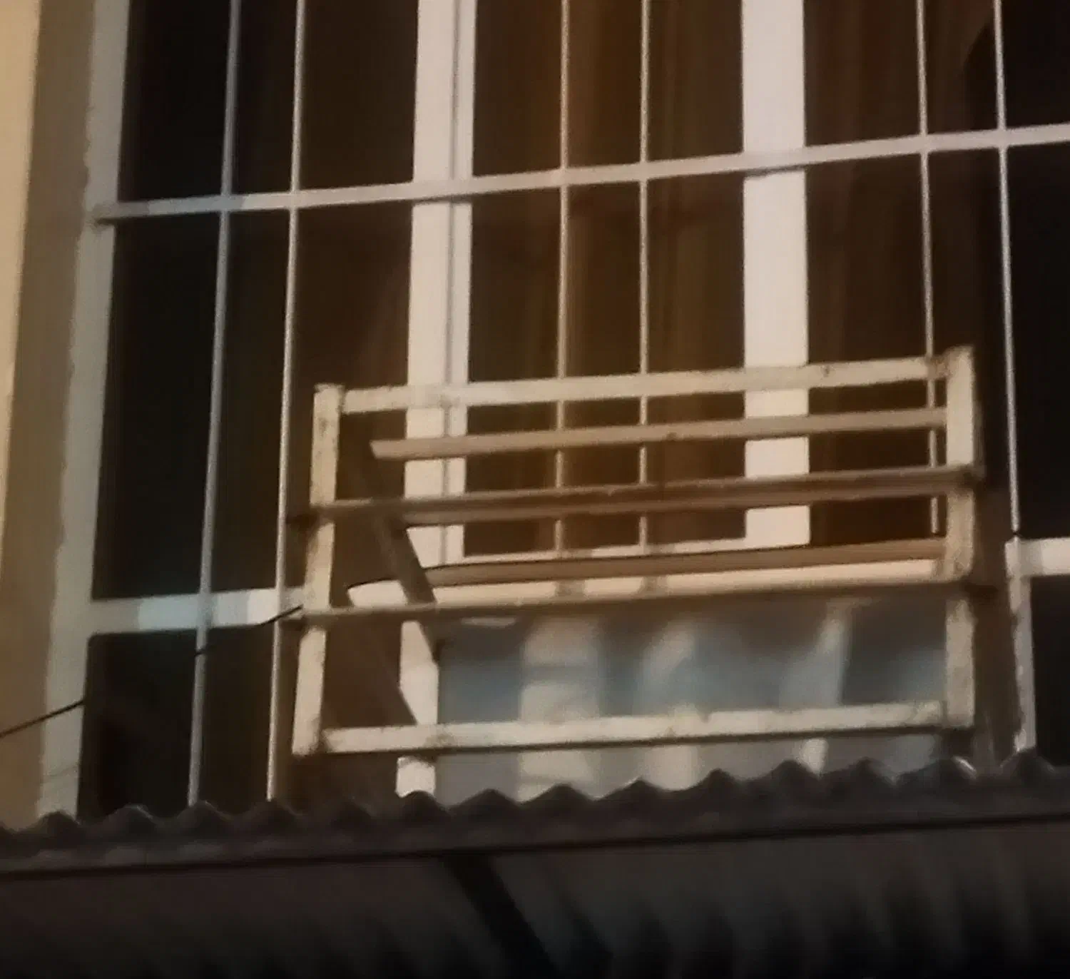 جای کولر گازی پنجره ای|کولر گازی و فن‌کوئل|اندیمشک, |دیوار