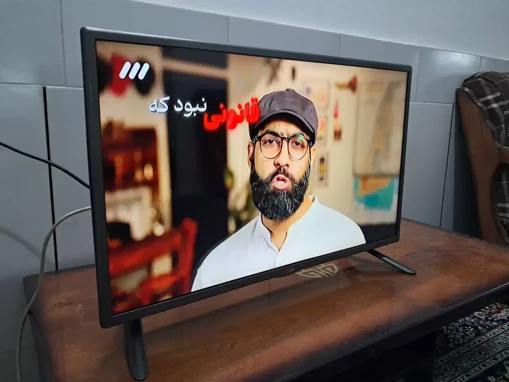 ال ای دی 32اینچ الجی کره اصلی همراه با کارتن|تلویزیون و پروژکتور|اصفهان, خانه اصفهان|دیوار
