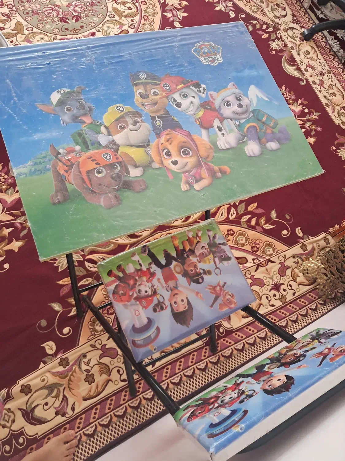 میز و صندلی بچه گانه اسپرت سگ های نگهبان|میز تحریر و کامپیوتر|نسیم‌شهر, |دیوار