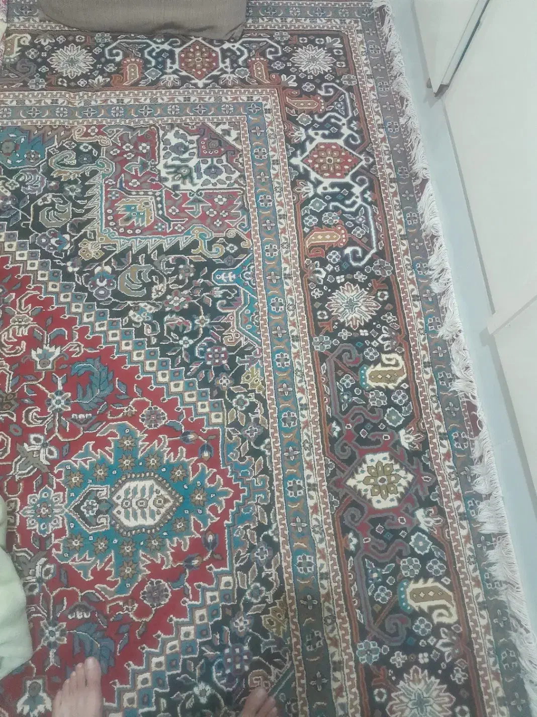 دو عدد کمد و دو عدد قالی|کتابخانه، شلف، قفسههای دیواری|برازجان, |دیوار