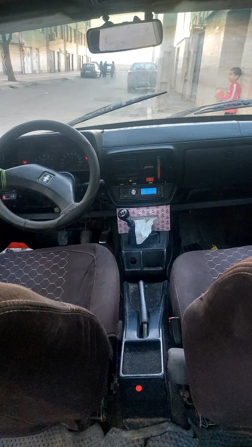 پیکان|خودرو سواری و وانت|بوئین زهرا, |دیوار