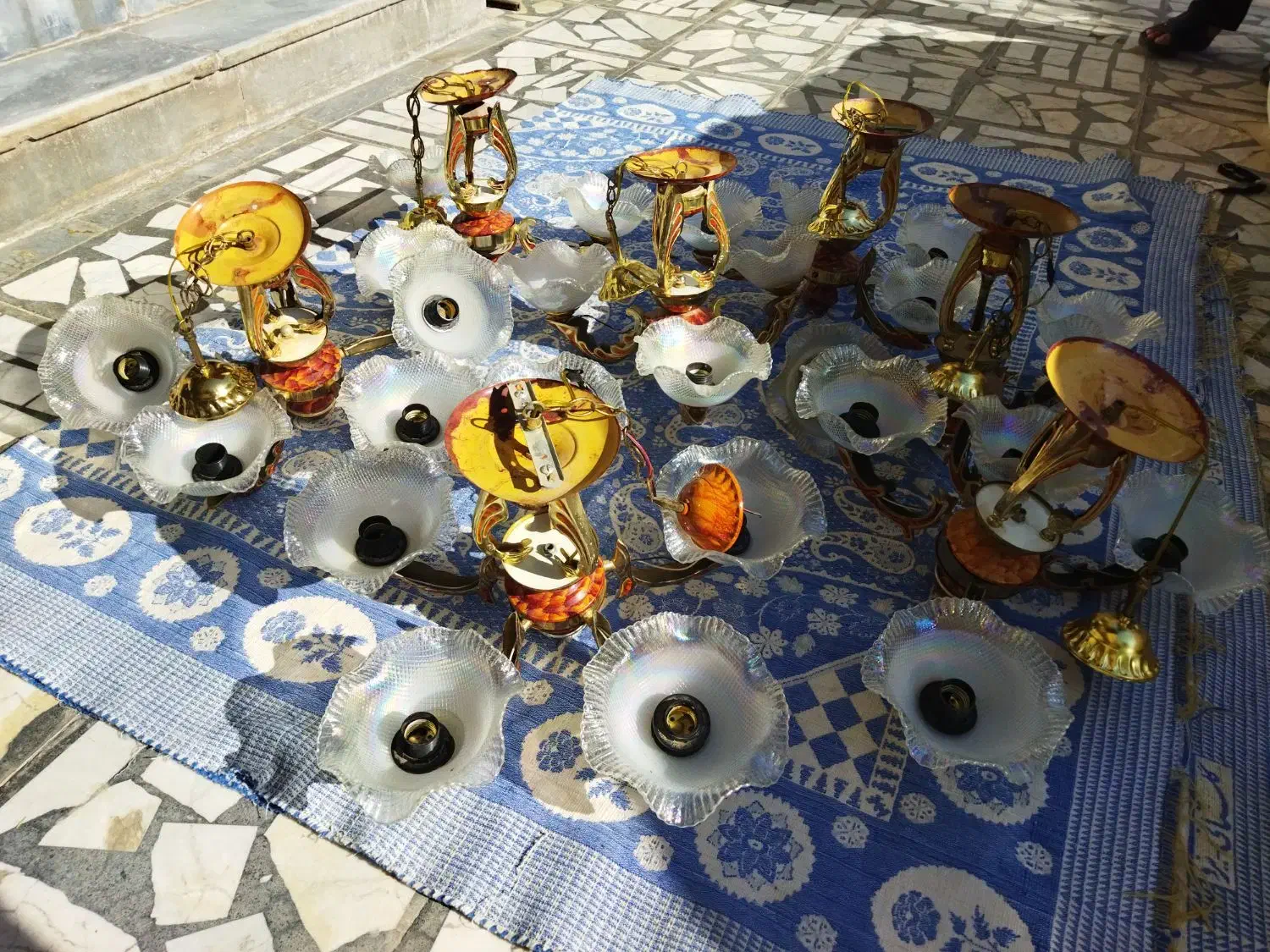 لوستر سقفی|لوستر و چراغ آویز|ایذه, |دیوار