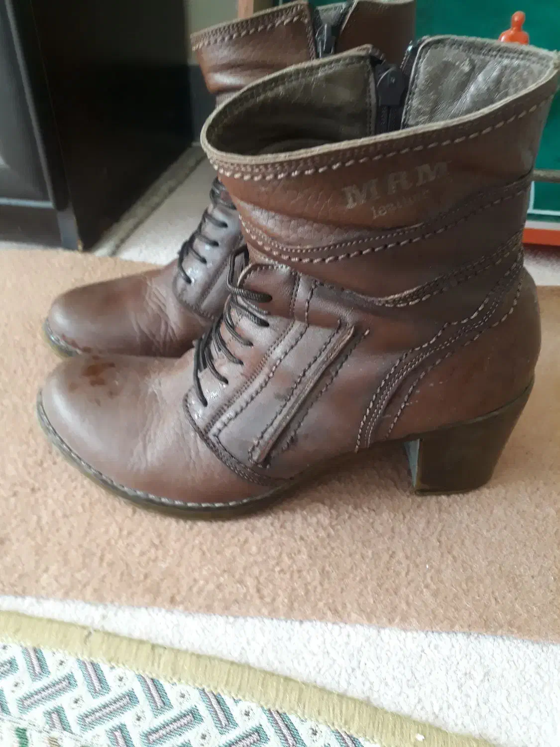 پوتین چرم اصل .در حد نو سایز۳۹ -۴۰|کیف، کفش، کمربند|ایلام, |دیوار