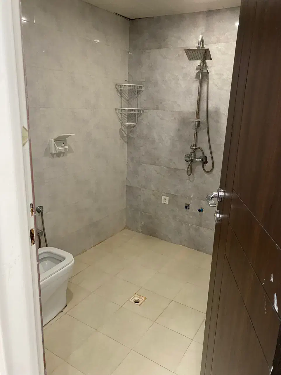 رهن کامل ۱۹۰متری /نیایش|اجارهٔ آپارتمان|بندرعباس, |دیوار