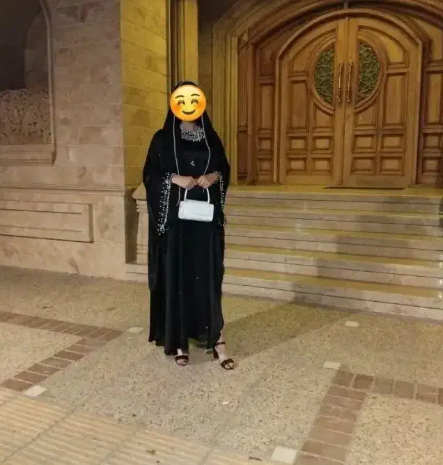 عبا زنانه|لباس|شیراز, قصرالدشت|دیوار