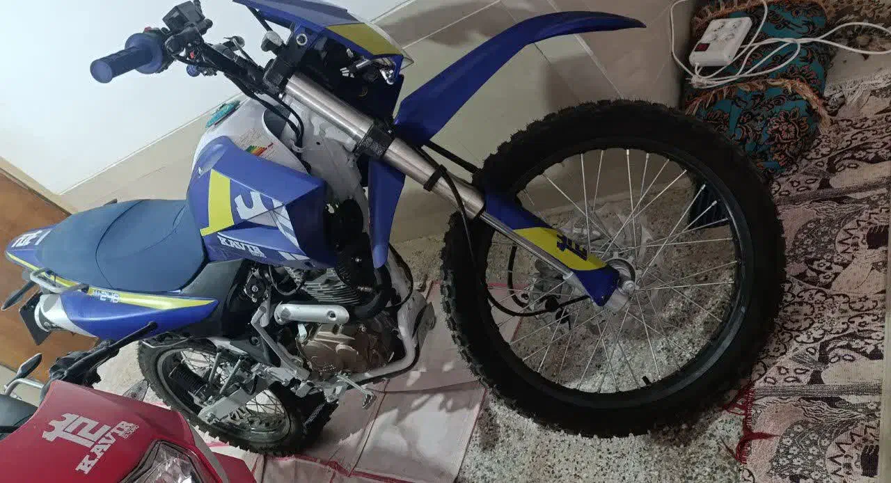 موتورتریل ۲۵۰کویر|موتورسیکلت|شیراز, دکتر حسابی|دیوار