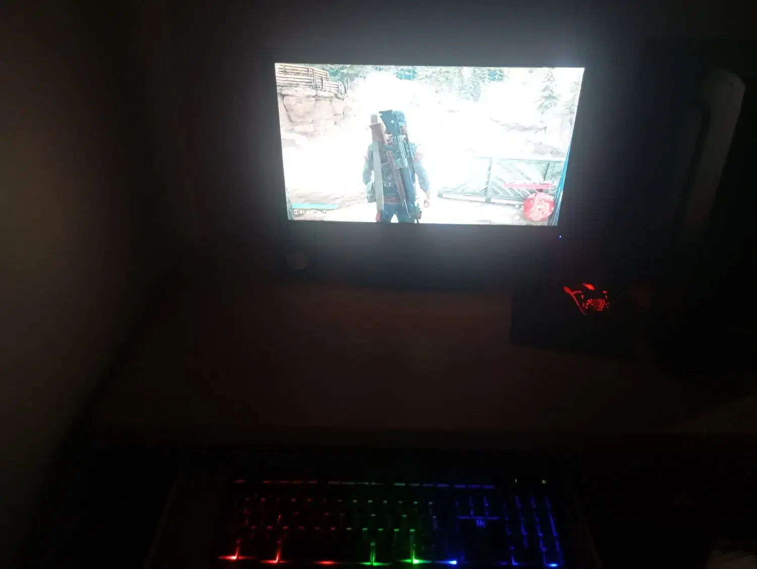 سیستم گیمینگ RX580 مانیتور HP 23در حد نو|رایانه رومیزی|اراک, |دیوار