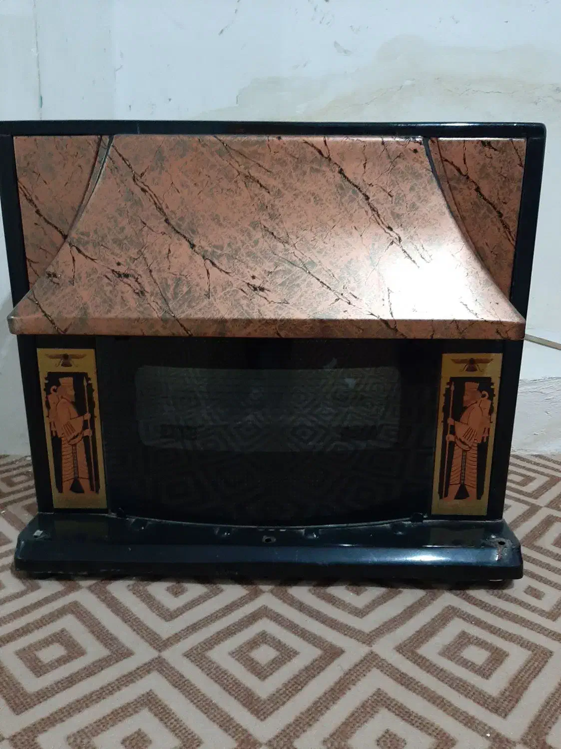 بخاری طرح شومینه|بخاری، هیتر، شومینه|شاهین‌شهر, عطار|دیوار