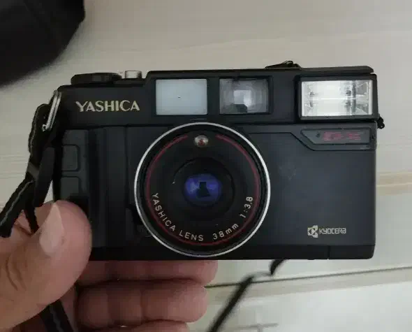 دوربین عکاسی یوشیکا|دوربین عکاسی و فیلم‌برداری|مشهد, نوده|دیوار