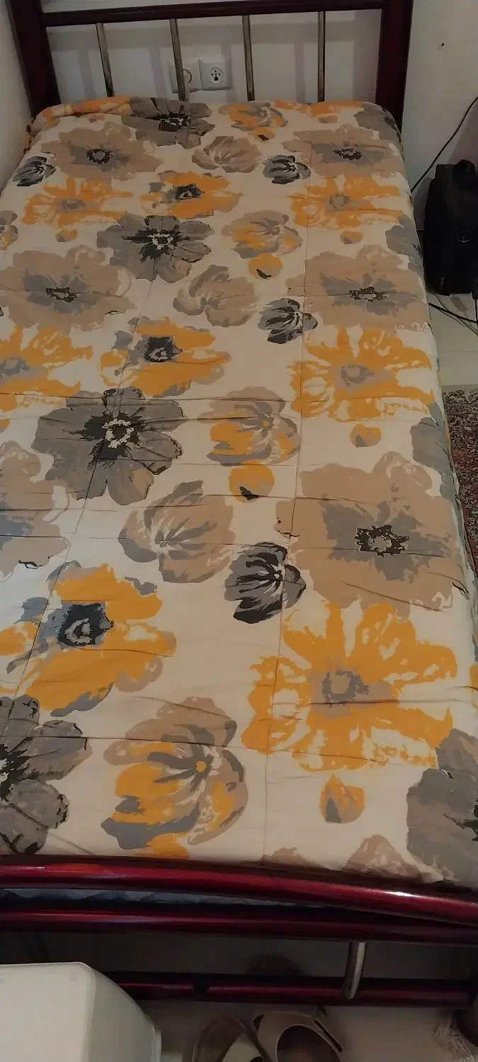 تخت یک نفره فلزی|تخت و سرویس خواب|بجنورد, |دیوار