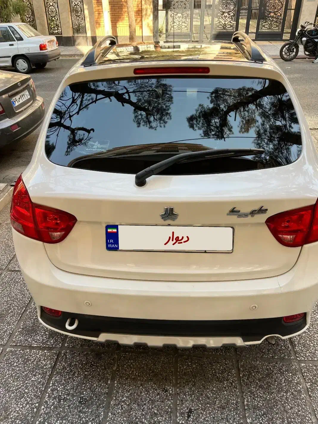 کوییک Rفول با مانیتور رینگ|خودرو سواری و وانت|تهران, تهرانپارس شرقی|دیوار