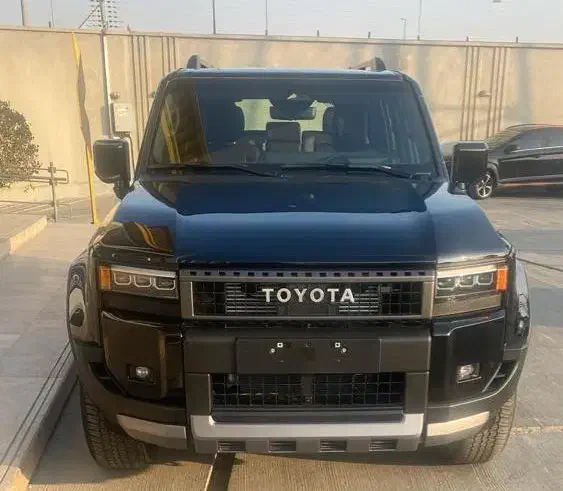 پرادو 2025|خودرو سواری و وانت|تهران, زعفرانیه|دیوار