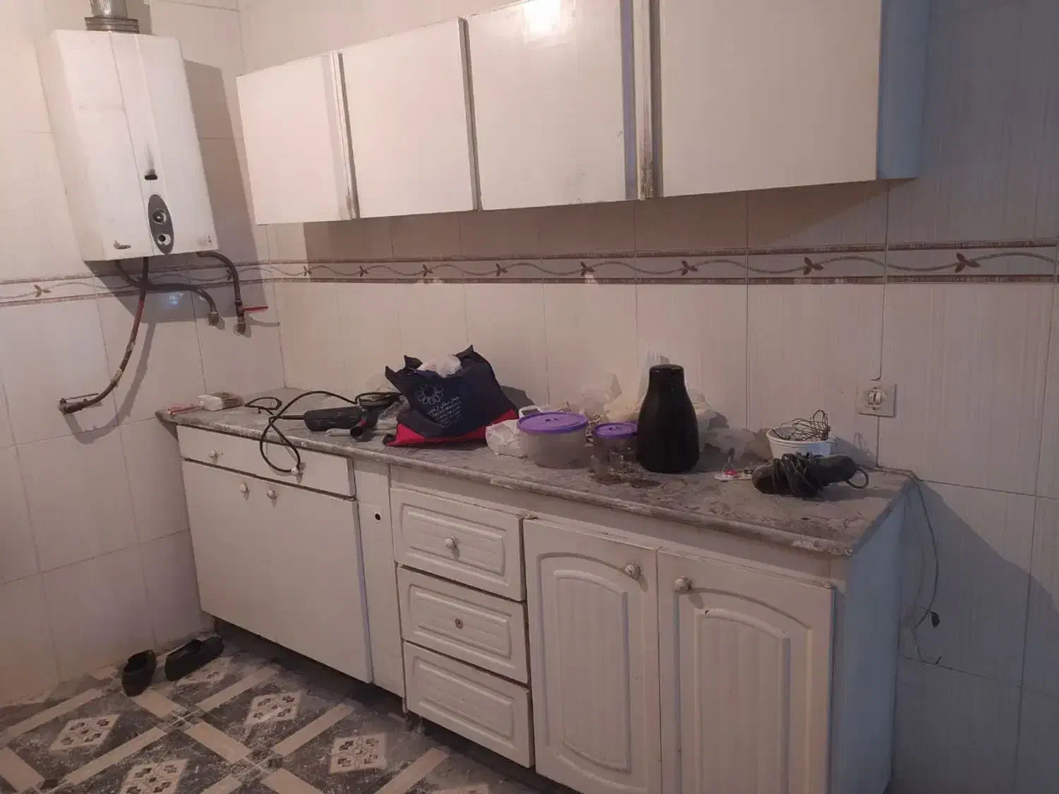 کابینت دسته دوم|آب‌چکان و نظم‌دهنده ظروف|شیراز, سایت اداری|دیوار