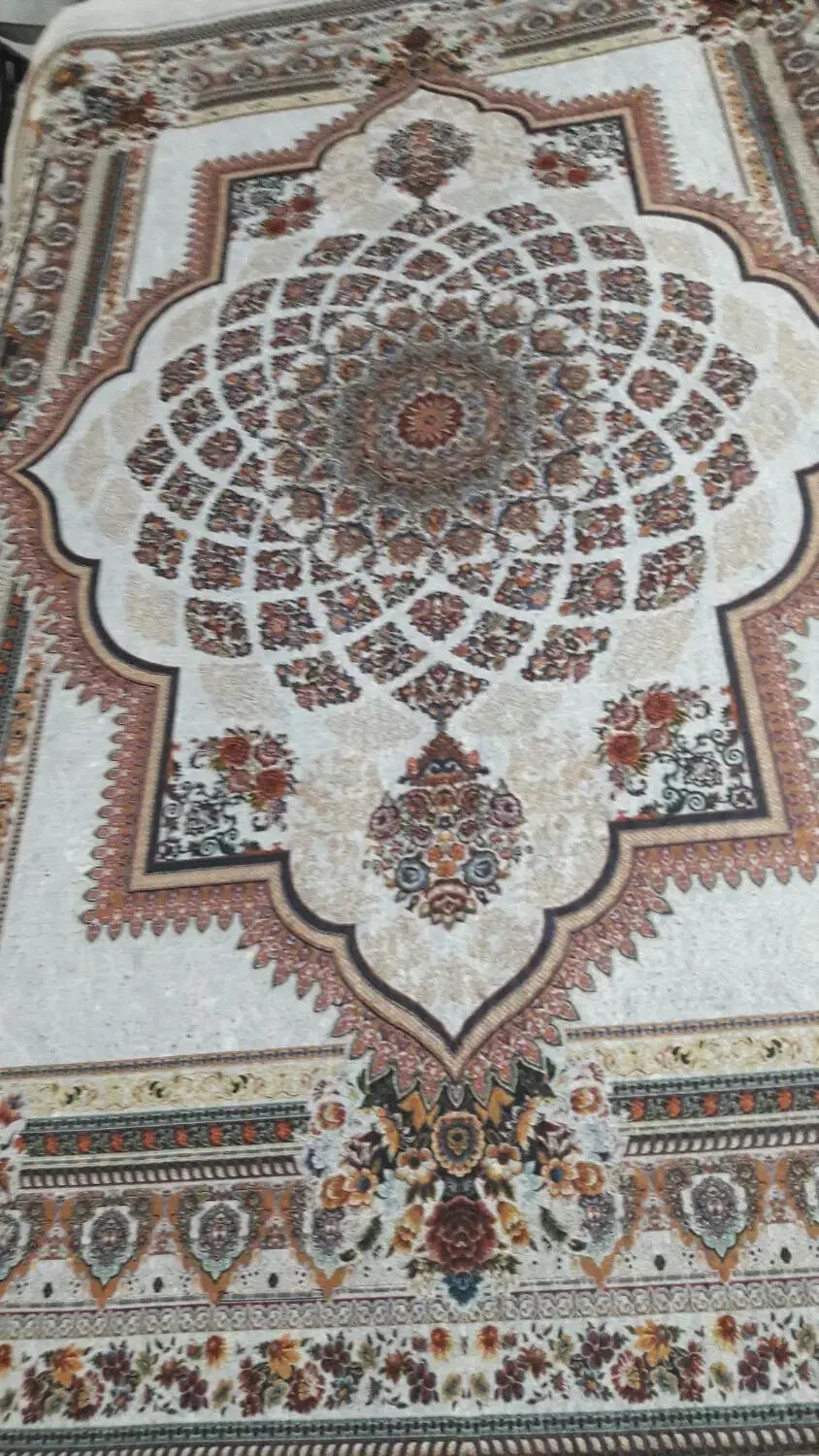 قالیچه|فرش|اصفهان, عمان سامانی|دیوار