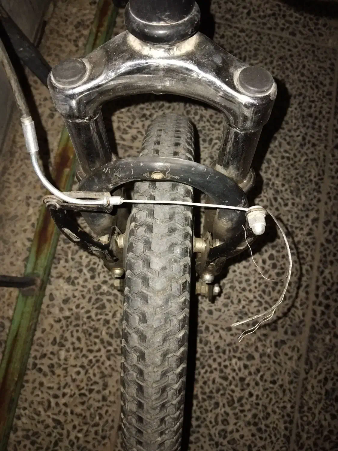 دوچرخه ۱۶|دوچرخه، اسکیت، اسکوتر|شهر ری, شهادت|دیوار