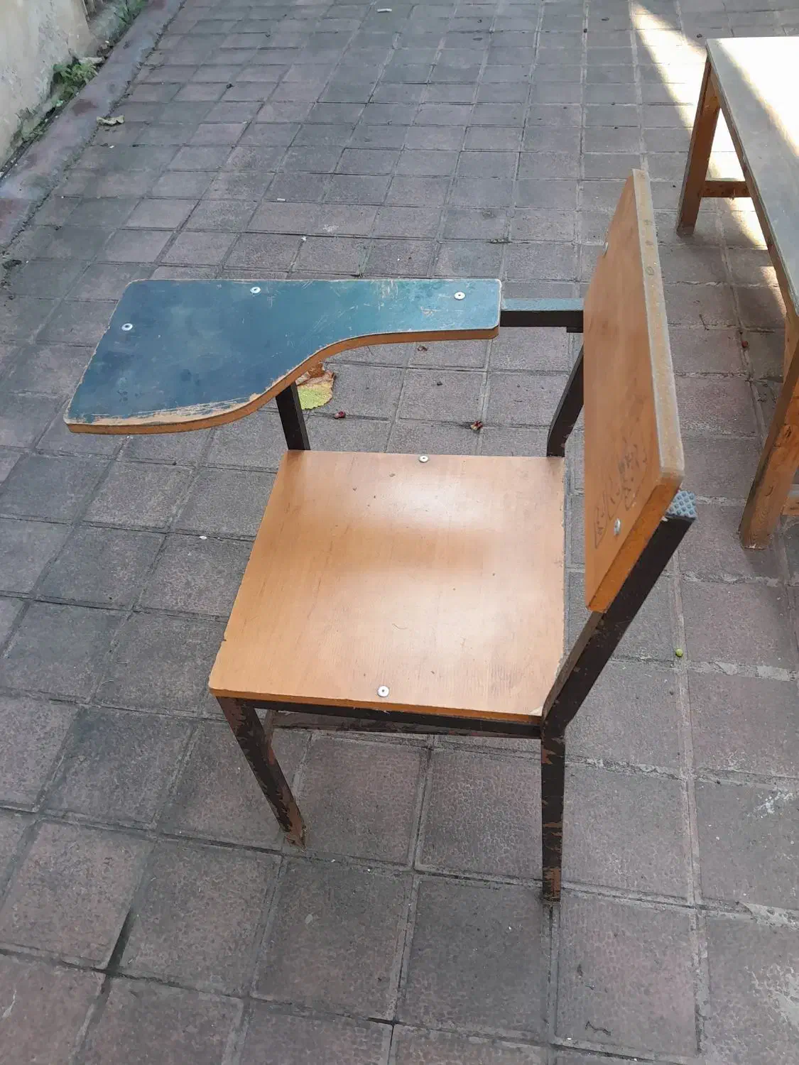 میزوصندلی ونیمکت دانش اموزی|میز تحریر و کامپیوتر|لاهیجان, شیشه گران|دیوار