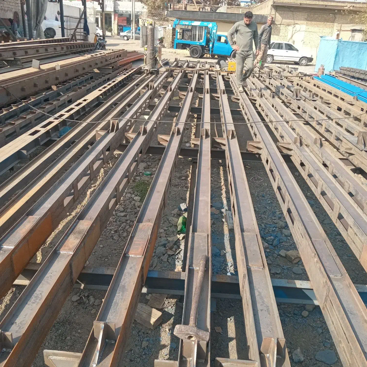 جوشکاری اسکلت و خورده کاری|خدمات پیشه و مهارت|مشهد, ایثار|دیوار