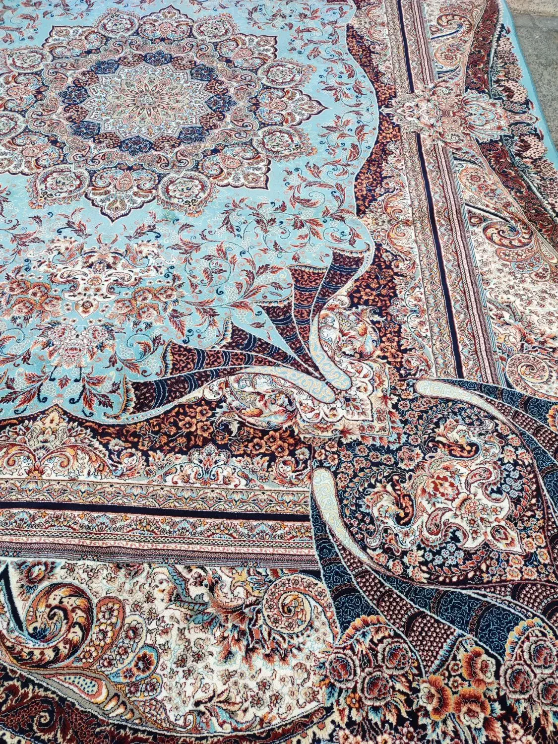 ۲ تخته ۱۲ متری فیروزه ای|فرش|قم, نیروگاه|دیوار