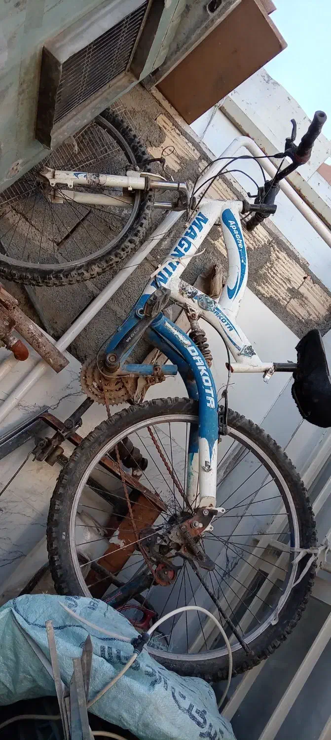 دوچرخه کوهستان|دوچرخه، اسکیت، اسکوتر|مشهد, نیزه|دیوار