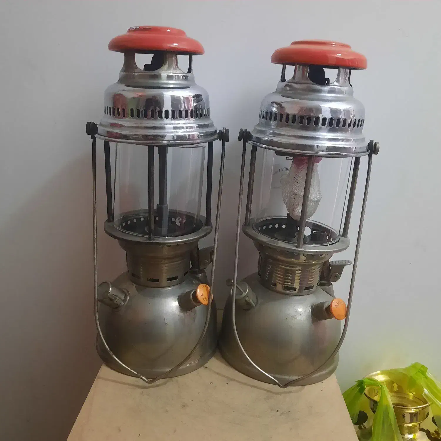 چراغ زنبوری قدیمی|لامپ و چراغ|مراغه, |دیوار