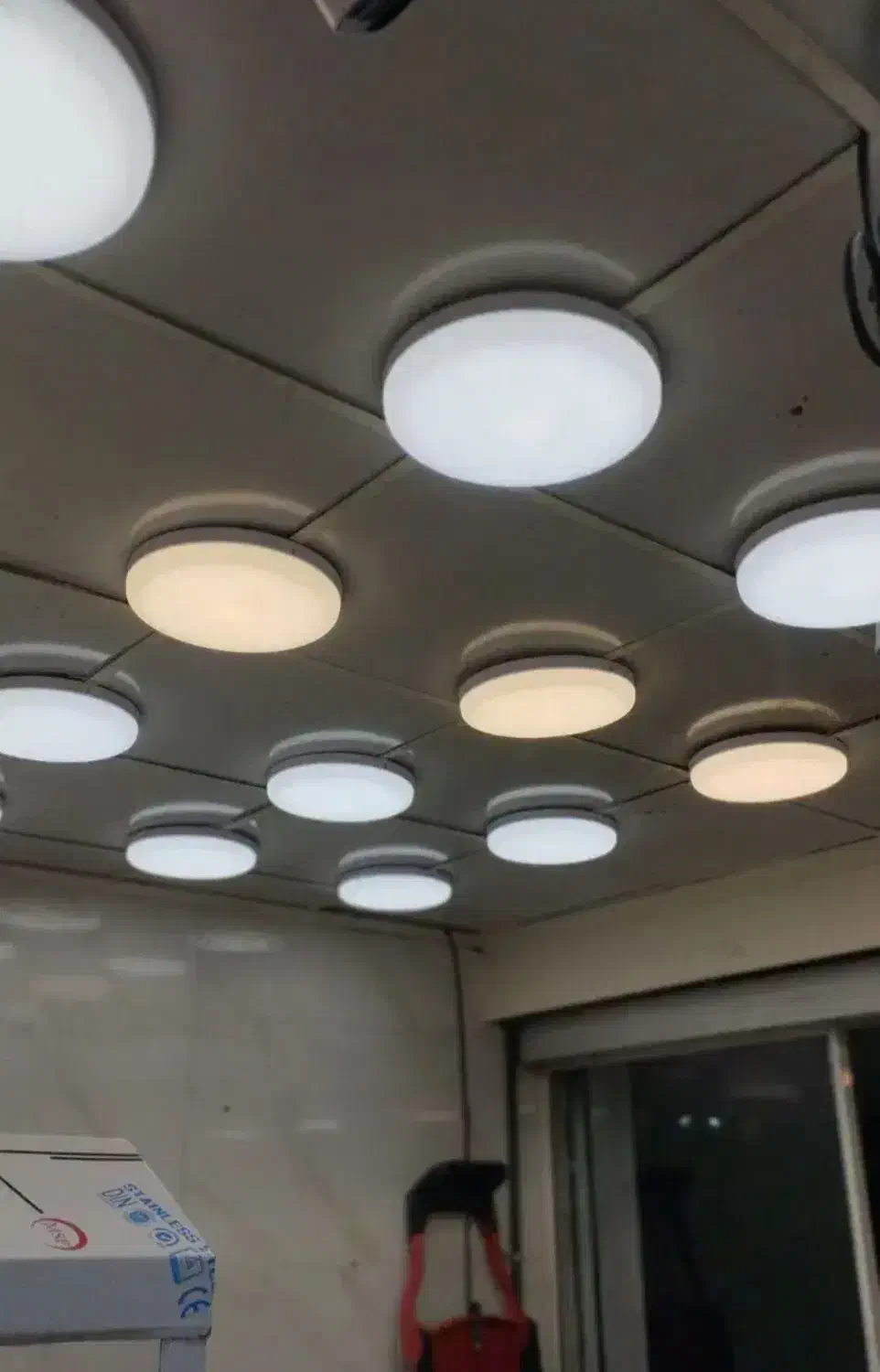 سیمکشی خورده کاری|لامپ و چراغ|مشهد, امام رضا (ع)|دیوار