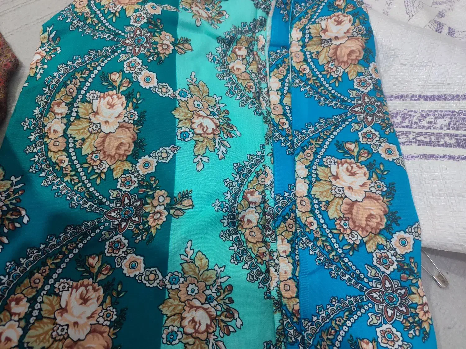 پشتبند کوردی|لباس|سردشت, |دیوار