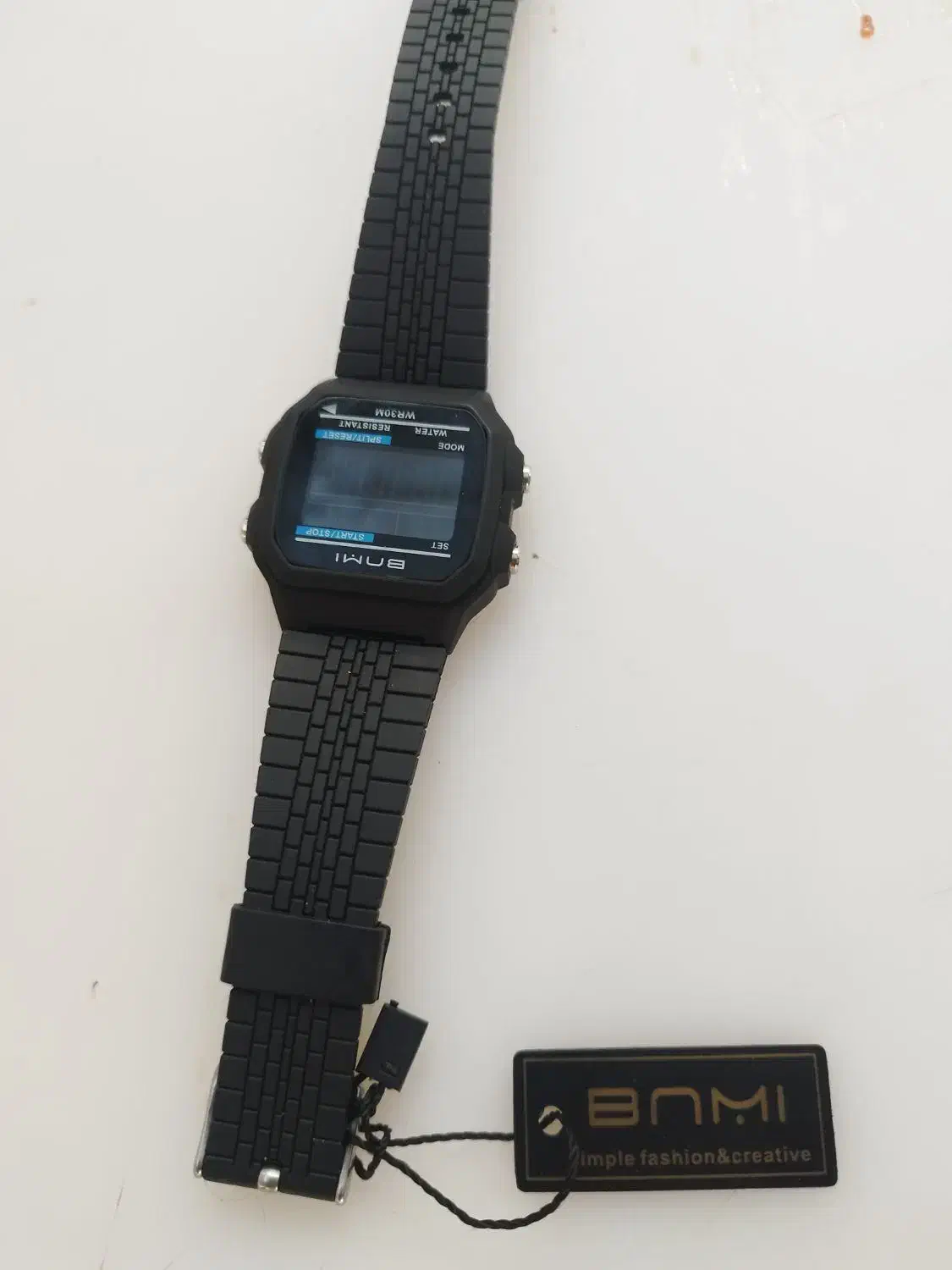 با سلام ساعت نونومیباشد، کادویی بوده|ساعت|کرمانشاه, |دیوار