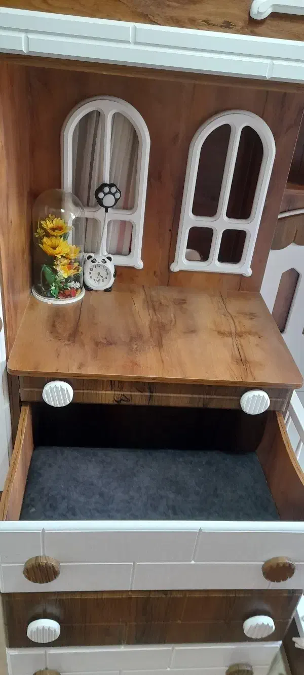 تخت دو طبقه کودک در حد نو|تخت و سرویس خواب|فردیس, شهرک ارم|دیوار