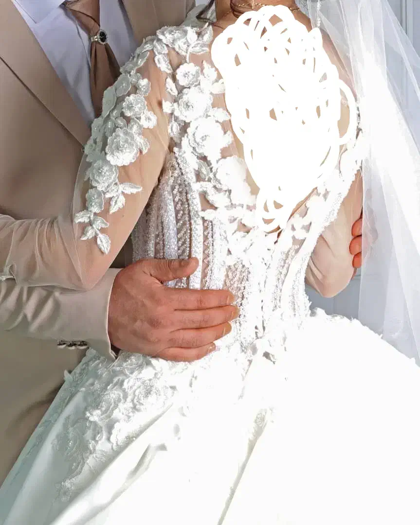 لباس عروس|لباس|طبس, |دیوار