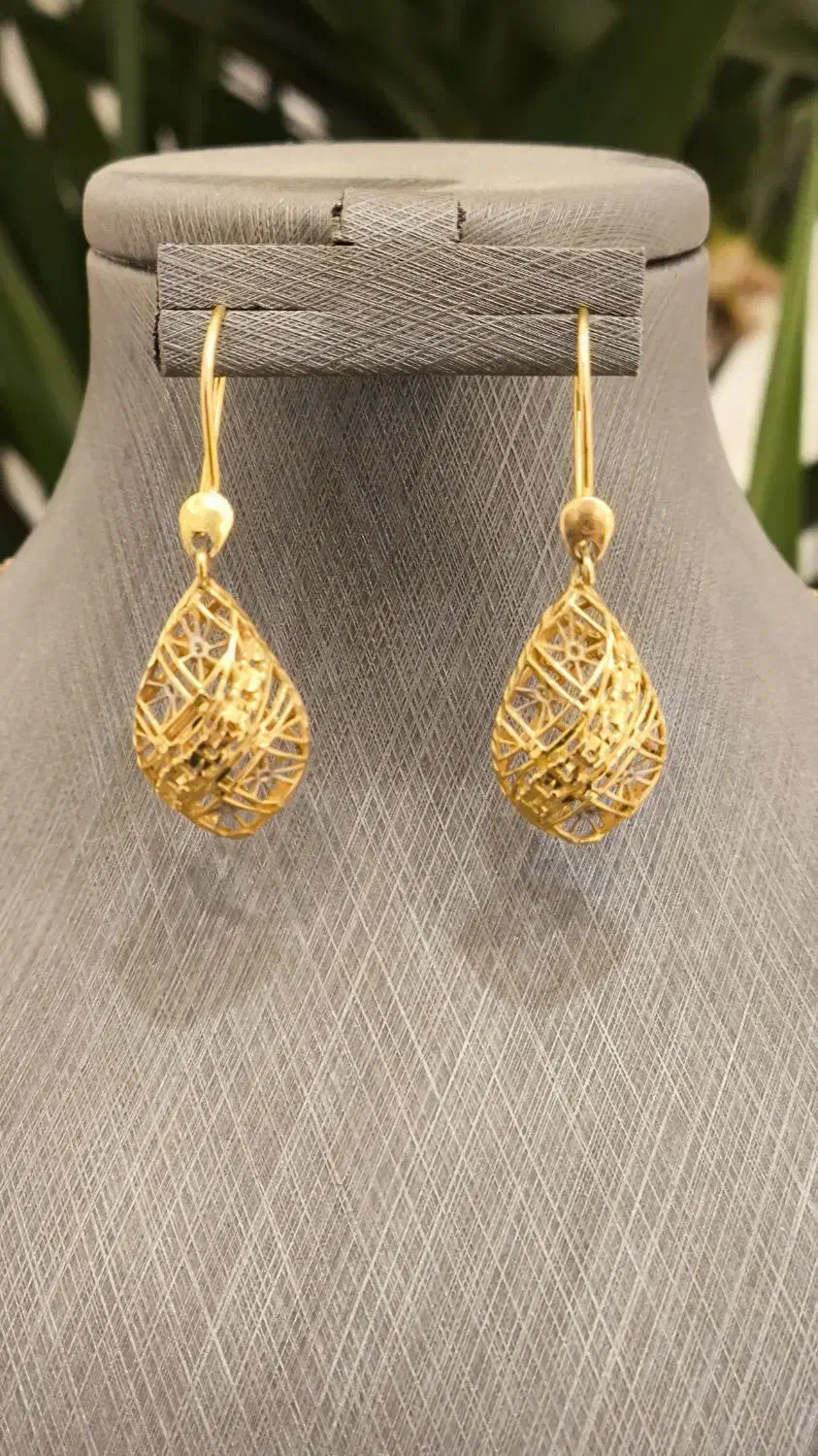 فروش انواع گوشواره درحد نو|جواهرات|مشهد, انقلاب|دیوار