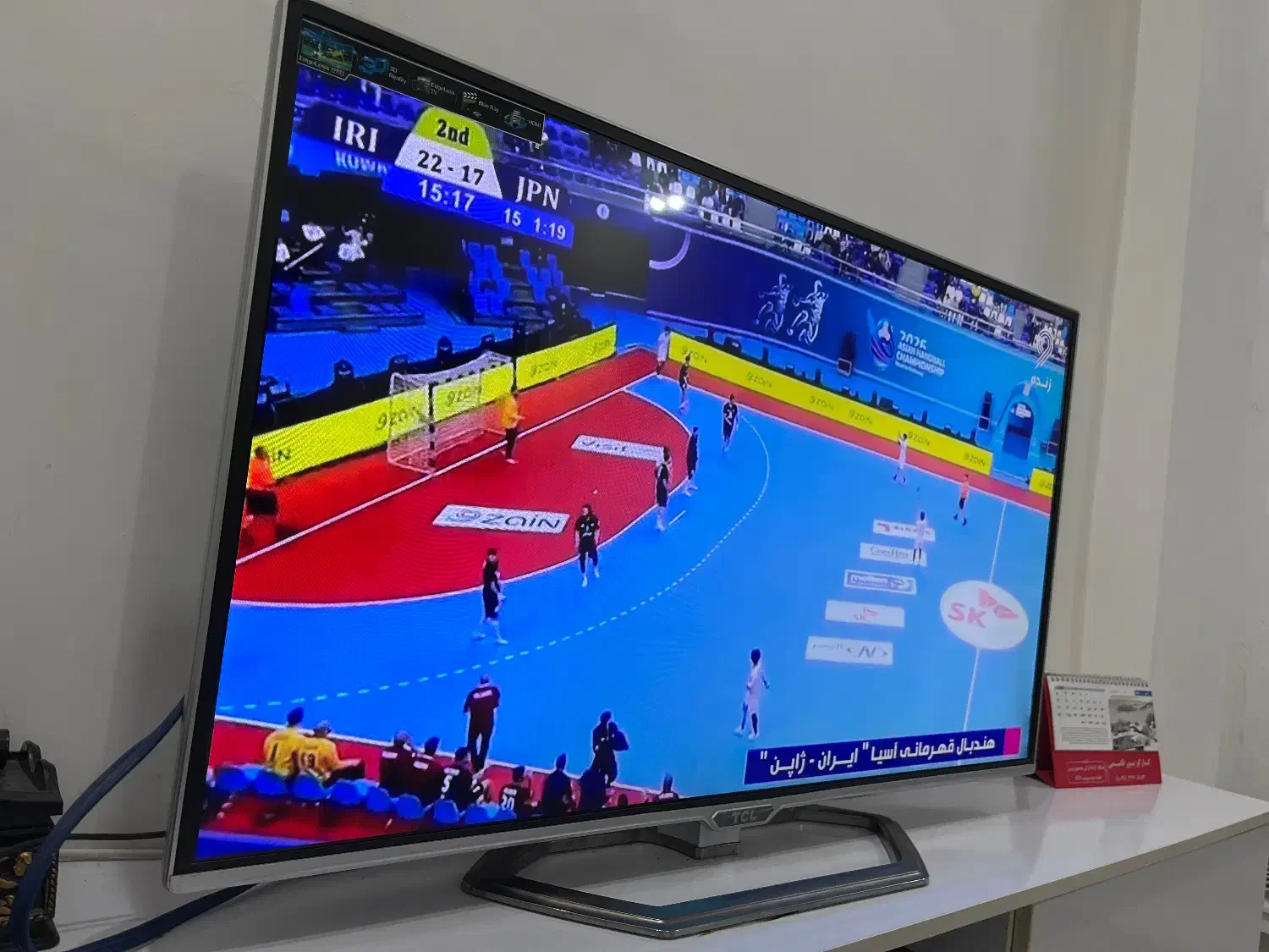 تلویزیون ۴۲ اینج|تلویزیون و پروژکتور|زیباکنار, |دیوار