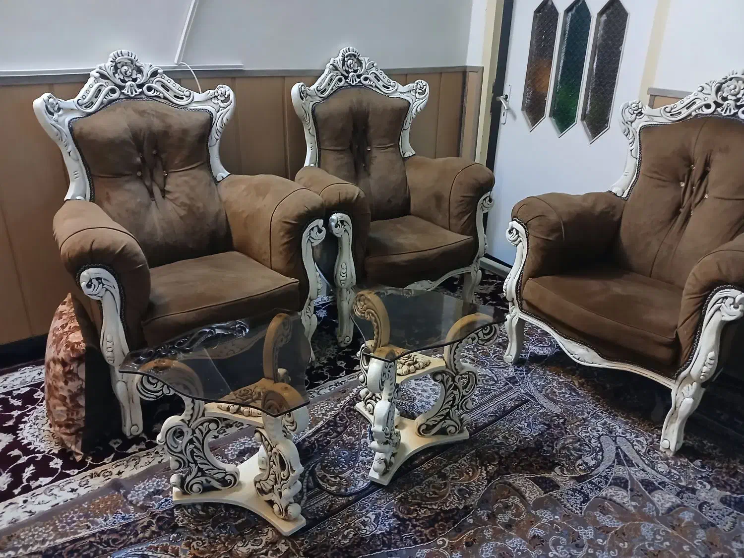 مبلمان هفت نفره|مبلمان خانگی و میز عسلی|پیر بکران, |دیوار