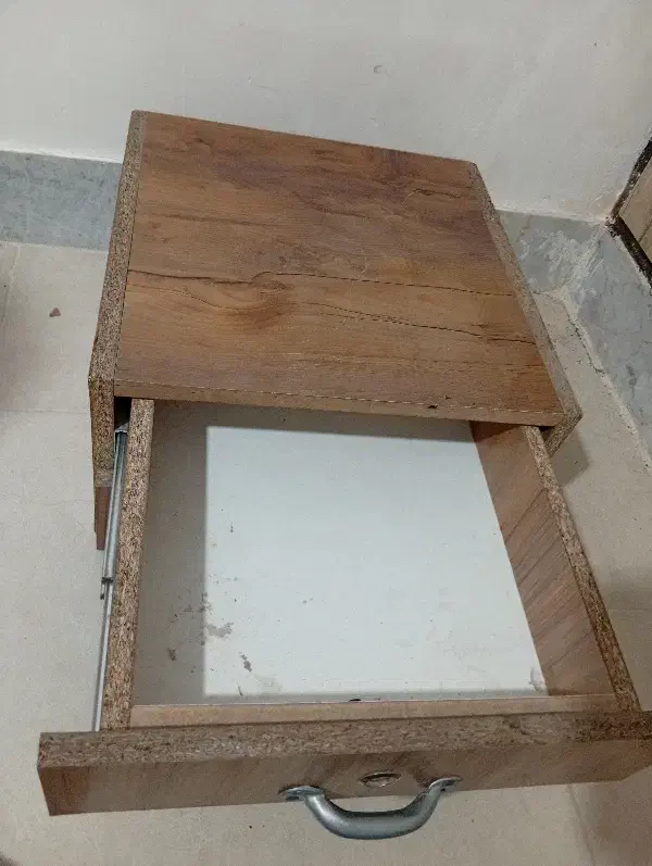 کمد دو کشو|کتابخانه، شلف، قفسه‌های دیواری|سبزوار, قلعه‌نو دهزار|دیوار