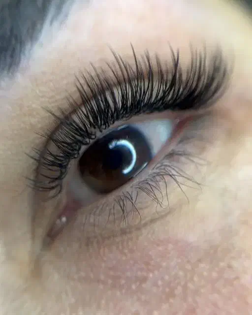 تخفیف ویژه در اموزش اکستنشن مژه|خدمات آرایشگری و زیبایی|خرم‌آباد, |دیوار