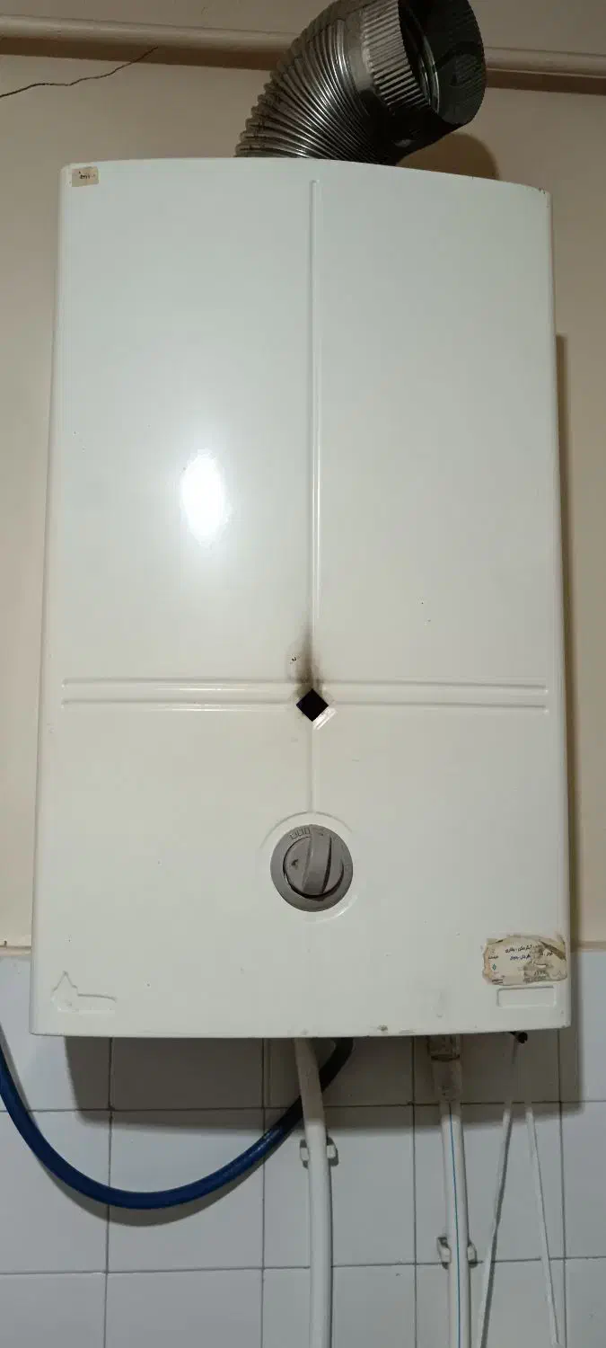 آبگرمکن دیواری بوتان|آبگرمکن، پکیج، شوفاژ|تبریز, |دیوار