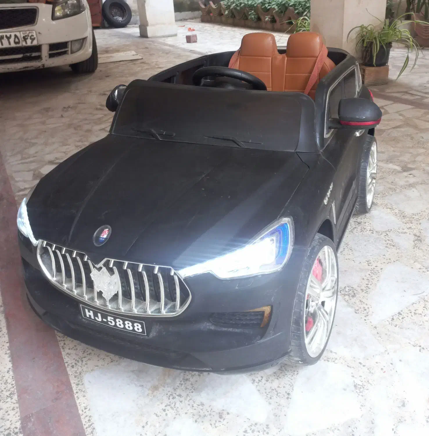 ماشین شارژی|اسباب‌بازی بچه|رشت, علی آباد|دیوار