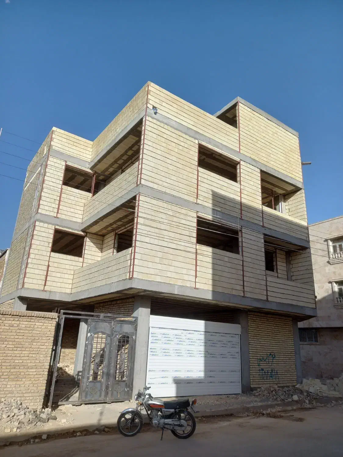 بنای ساختمان|خدمات پیشه و مهارت|لار, |دیوار